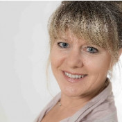 freiberufler Workshops in Malerei, Seminare Kunsttherapie, Entspannung, Burn-Out-Prävention für Firmen und Privatpersonen auf freelance.de