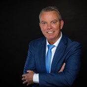 freiberufler Interim CFO für Restrukturierung, Neuaufbau und digitale Transformation auf freelance.de