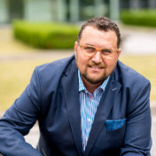 freiberufler Master of Science (M.Sc.) in Procurement, Logistics and Supply Chain Management (Univ.) auf freelance.de