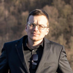 Freiberufler -Senior .NET Developer and Mobile Flutter app developer