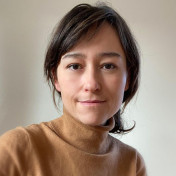 freiberufler Dipl. Designerin mit Schwerpunkt Kommunikationsdesign Print auf freelance.de