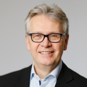 freiberufler Projektmanager/Vertriebssteuerer/COO Financial Services auf freelance.de