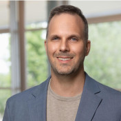 freiberufler Business & IT Consultant | Product Owner (Support) & Agile Coach | Scrum Master | E2E Projekt-, Prozess-, Qualitäts- & Change Management auf freelance.de