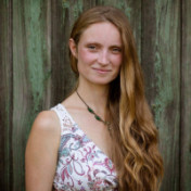 freiberufler Autorin und Texterin (Ghostwriting), Lektorin auf freelance.de