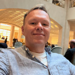 Freiberufler -UX-Designer/Stratege und SW-Entwickler