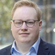 freiberufler Social Media Marketing, Grafik-Design, Merchandise und 3D-Renderings auf freelance.de