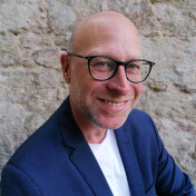 freiberufler Senior Software Developer Java & JavaScript auf freelance.de