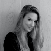 freiberufler Grafikerin Digital und Print auf freelance.de