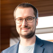 freiberufler Grafikdesigner, Videoproduzent, 3D-Artist auf freelance.de