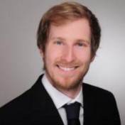 freiberufler Bridging Hamburg and Japan auf freelance.de