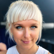 freiberufler Kreatives Kommunikationsdesign trifft zukunftsweisende K.I.-Technologie auf freelance.de