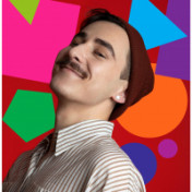 freiberufler Social Media Postplanung, Beauty-Retouch, Instagram + YouTube-Videobearbeitung, Produktfotografie, Illustrator, Photoshop auf freelance.de