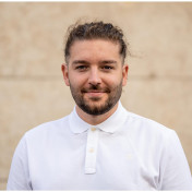 freiberufler AI & System Architecture Consultant | Prozessautomatisierung & Generative KI auf freelance.de