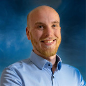 freiberufler Trainer Care Insurance Pflegeversicherung SGB XI auf freelance.de