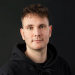 Freiberufler -Designer, Entwickler, Ingenieur.