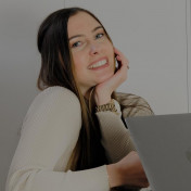 freiberufler Mediengestalterin für Logo- und Brand Design auf freelance.de