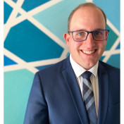 freiberufler Interim Manager und Prozessberater mit festangestelltem Mitarbeiter (Unterstützung bei Bedarf) auf freelance.de