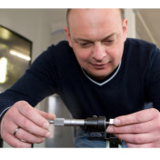 freiberufler CAD-Konstrukteur Werkzeugbau, Elastomer, Kuststoff. Maschinen- und Vorrichtungsbau. Produktentwicklung. CAM-Programmierung. auf freelance.de