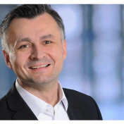 freiberufler Interims Manager und Experte für Digitalisierungsprojekte auf freelance.de