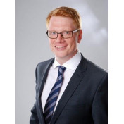 freiberufler Asien, Gründung, Umstrukturierung, Personal, Finanzen, Lieferkette auf freelance.de