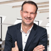 freiberufler Operations- und Restrukturierungsexperte mit mehr als 20 Jahren Umsetzungserfahrung auf freelance.de