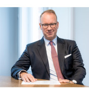 freiberufler Interim Management; Strategie; Marketing & CRM; Projektsteuerung und -Management auf freelance.de