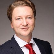 freiberufler Accomplished international senior executive, finance and operations expert auf freelance.de