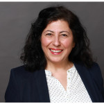 Freiberufler -Digitale Brückenbauerin