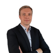 freiberufler Trainer New Work, Digitale Kompetenzen, E-Akte auf freelance.de