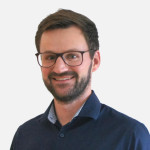 Freiberufler -Senior VR Developer and Data Scientist