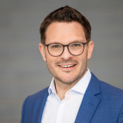 freiberufler Berater, Interimsmanager und Projektleiter für Finanzen, Controlling und Organisationsentwicklung auf freelance.de