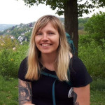 Freiberufler -Eventmanagerin / Reiseberaterin / Autorin / Übersetzerin / Korrekturleserin