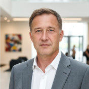 freiberufler Berater, Redakteur, Content-Experte und Projektmanager für PR, Corporate Communications und Social Media auf freelance.de