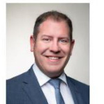 Freiberufler -Interim Finance Manager mit freien Kapazitäten