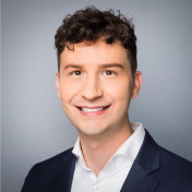 freiberufler Corporate Finance Experte auf freelance.de