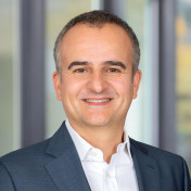 freiberufler Interim Bereichsleiter IT | Digitalisierung | Cloud & AI | Transformation & Change auf freelance.de