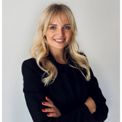 freiberufler Social Media Management, Content Creation, Grafikdesign auf freelance.de