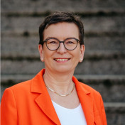 freiberufler Beraterin | Coach | Trainerin | Moderatorin | Personal- + Organisationsentwicklerin auf freelance.de