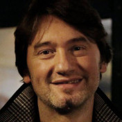 freiberufler Art Direktion / Grafikdesign / Corporate & Editorial Design / Illustration / Infographics auf freelance.de