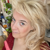 freiberufler Online-Texterin mit mehr als 18-jähriger Erfahrung schreibt für Sie! auf freelance.de