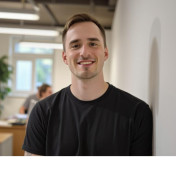 freiberufler KI-Automatisierung & Sprachassistenten für KMU | n8n, Supabase, OpenAI, Retell AI auf freelance.de