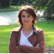 freiberufler Grafikdesign :  Printmedien : Socialmedia Design auf freelance.de