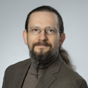 freiberufler Freiberuflicher Dipl.Ing.(BA) Maschinanbau | Sondermaschinen, Automatisierung, Teilautomatisierung, Zuführtechnik, Vorrichtungsbau | Konzepterarbeitung und 3D-Konstruktionen mit Inventor | Ingenieurbüro | über 30 Jahre Erfahrung die zählen auf freelance.de