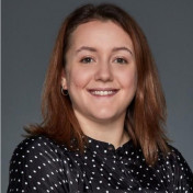 freiberufler Marketing-Expertein mit Fokus auf digitales Marketing und Vertrieb auf freelance.de