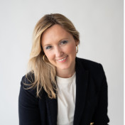 freiberufler Social Media Expertin | Performance Marketing (Meta Ads) | Branding & Strategie auf freelance.de