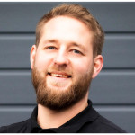 Freiberufler -Kraftfahrzeugmechatroniker und Staatlich geprüfter Techniker für Fahrzeugtechnik und Elektromobilität