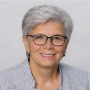 freiberufler Lösungen entwickeln, Beziehungen stärken, Märkte erschließen  – mit Vision, Innovation und Weitblick auf freelance.de