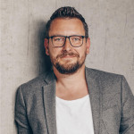 Freiberufler -HR Consultant & Recruiting-Experte – R. HR Consulting, spezialisiert auf digitale HR-Lösungen und internationale Projekte