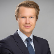 freiberufler Ex Strategieberater, PMO, Projektsteuerung, Operating Model, Reorganisation auf freelance.de