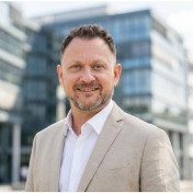 freiberufler Senior CAD / Product Engineer, Modeling and 3d Visualisation, Interior Design, Product Design auf freelance.de